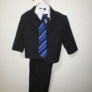 Toddler tuxedo set